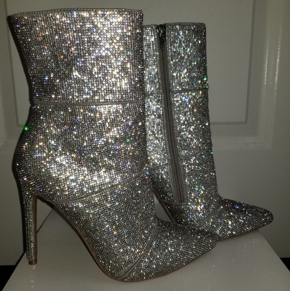 Steve madden diamond booties